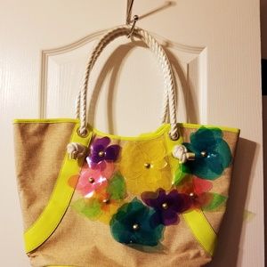 Betsey Johnson super cute summer bag